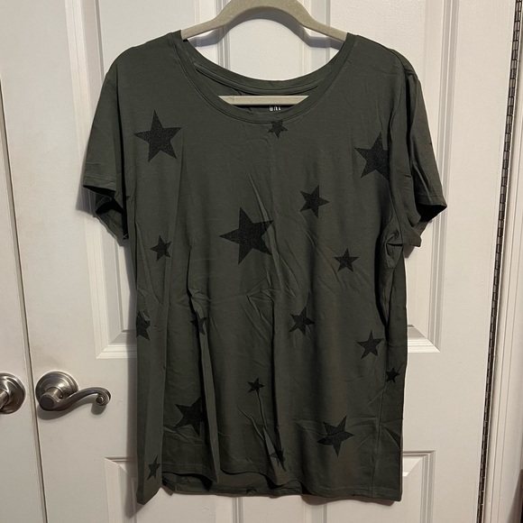 GAP Tops - ‼️SOLD‼️ Gap Favorite Crewneck T-Shirt